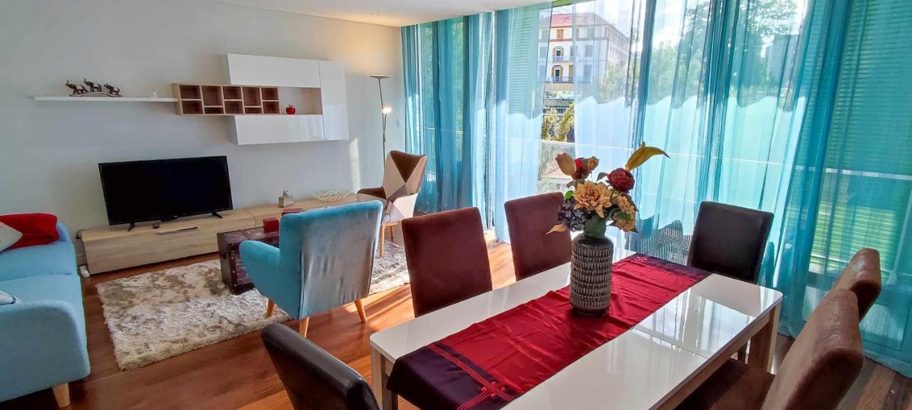 Lindas Holiday Apartment Funchal  Buitenkant foto